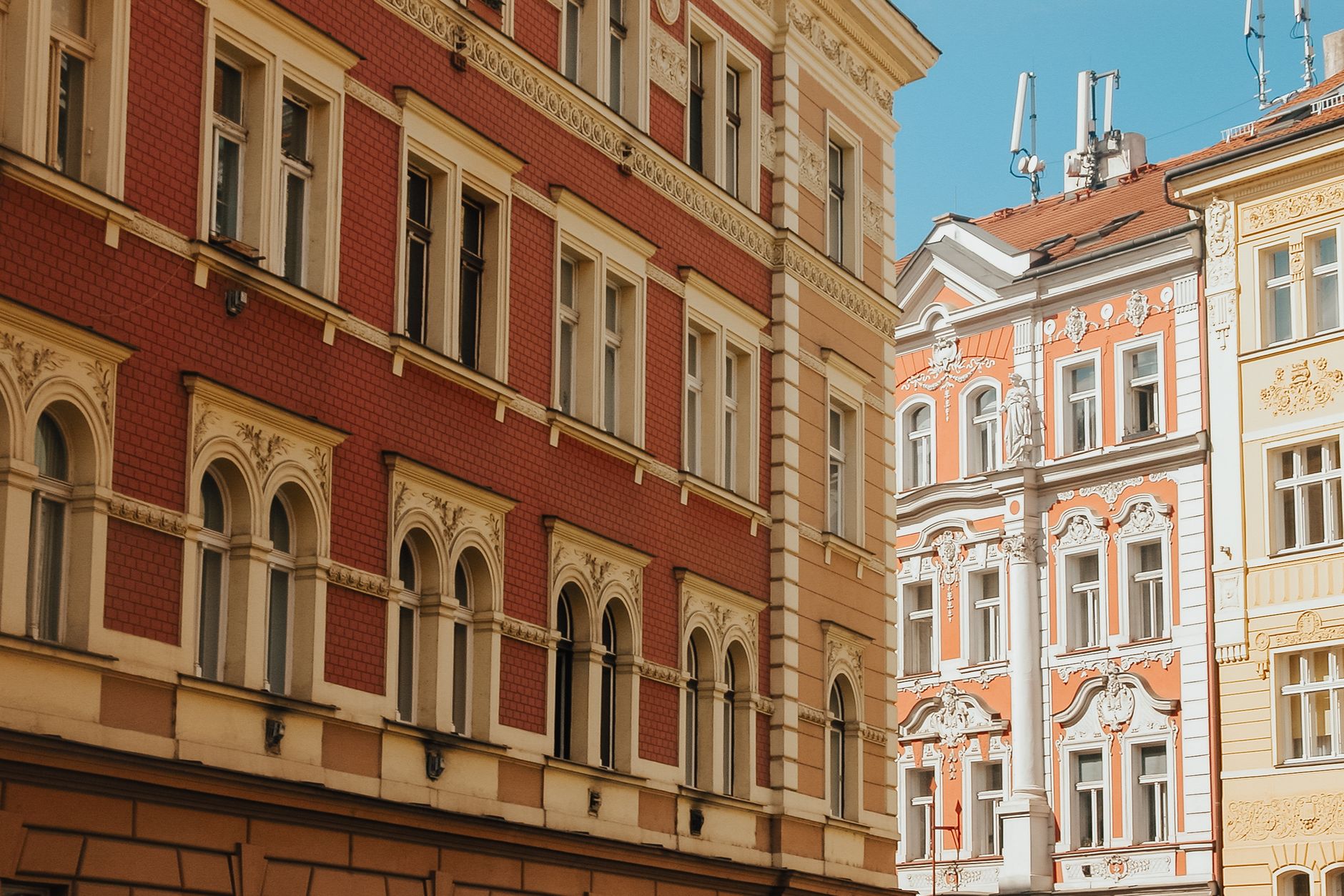 Prevádzka Topra Govara — Vajnorská 98, Bratislava